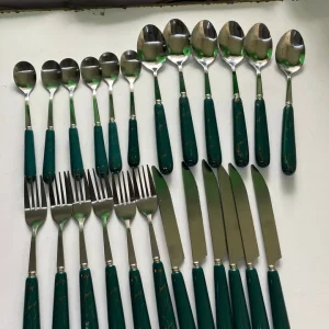 24 PCS HIGH QUALITY POLISHED CULTERY GOLD SET