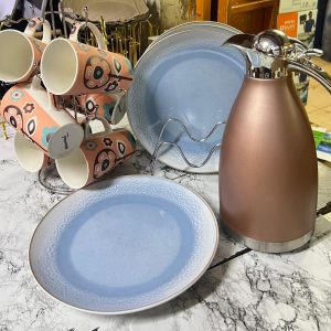 6 pcs blue ceramic plates with mugs and 3L flask