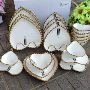 Nordic Heart-Shaped Dinner Set with Gold Rim