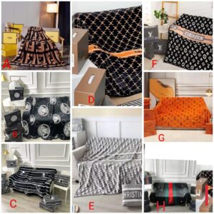 Designer fleece blankets (variant)